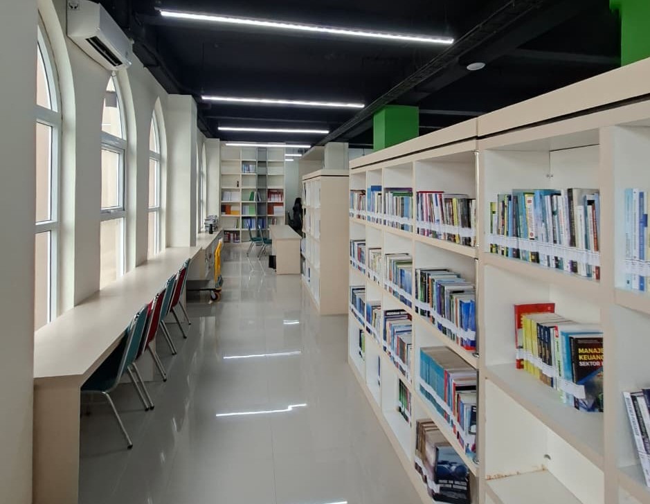Perpustakaan & Ruang Baca