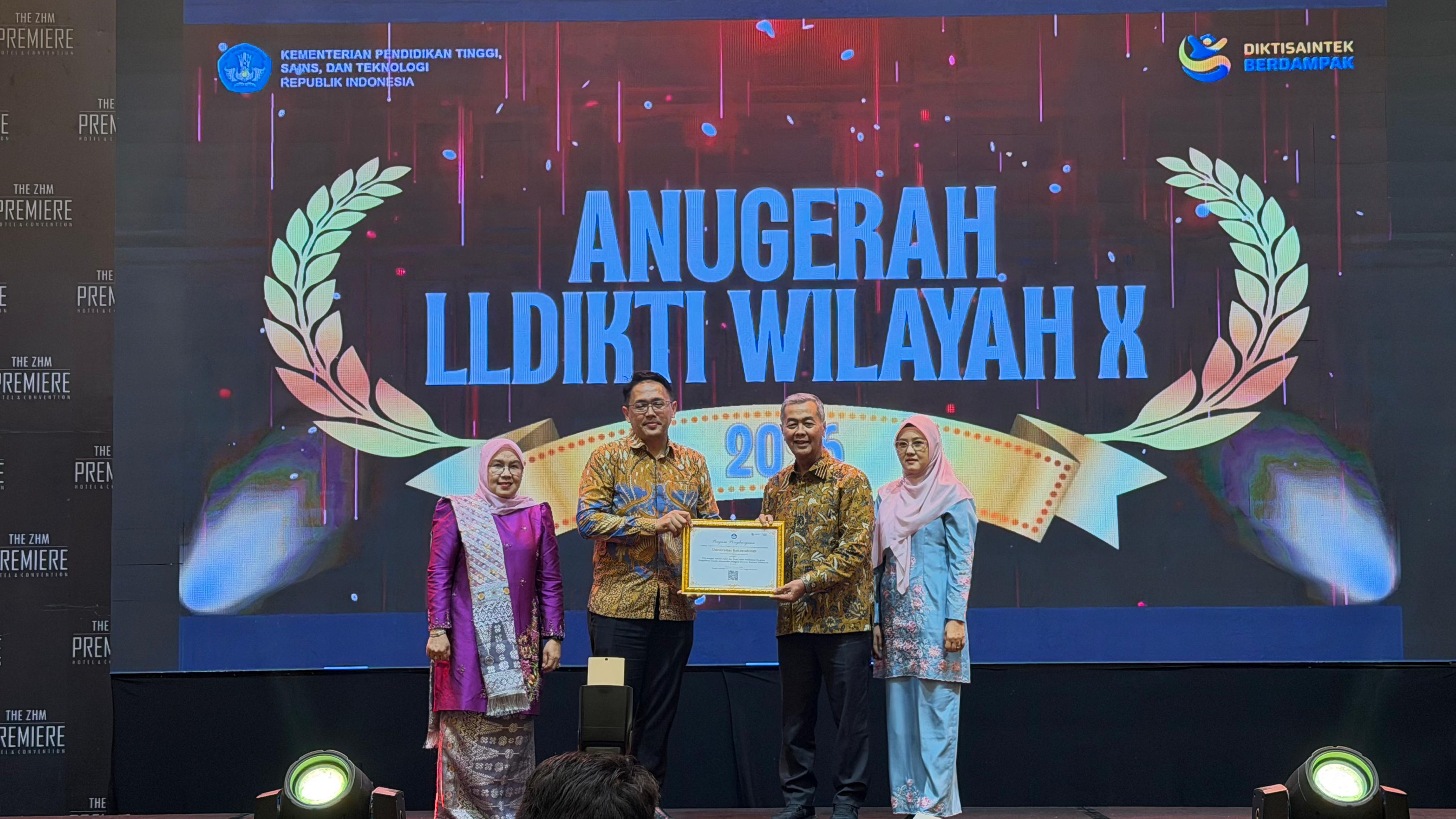 UNBRAH Raih Sejumlah Penghargaan pada Anugerah LLDIKTI Wilayah X 2026