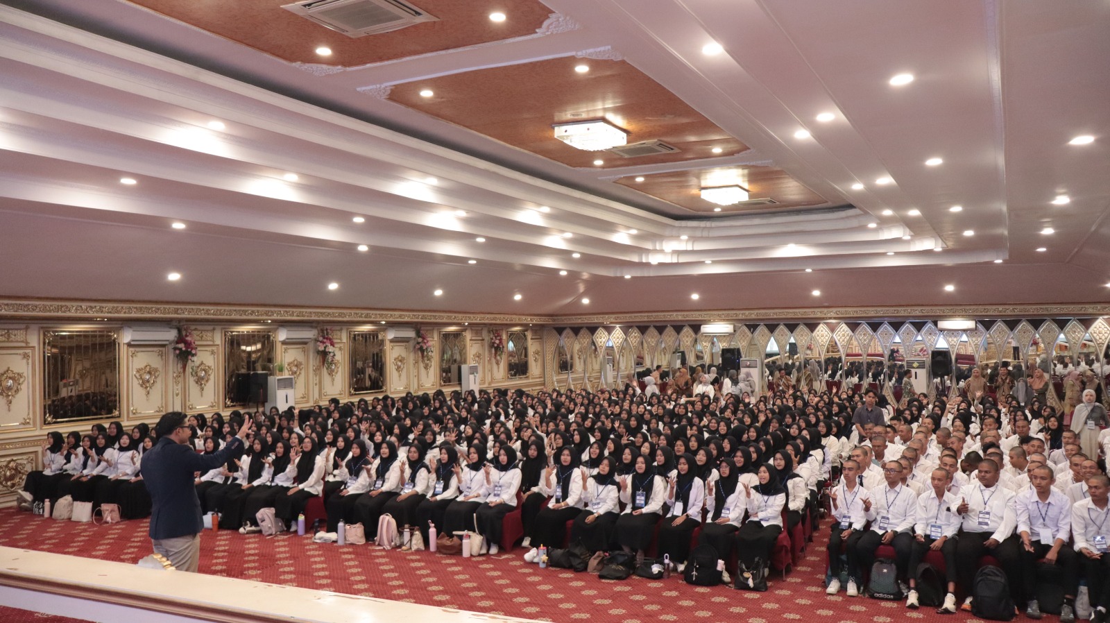 Lebih dari 1.000 Mahasiswa Baru Unbrah Ikuti ESQ, Perkuat Keseimbangan IQ, EQ, dan SQ
