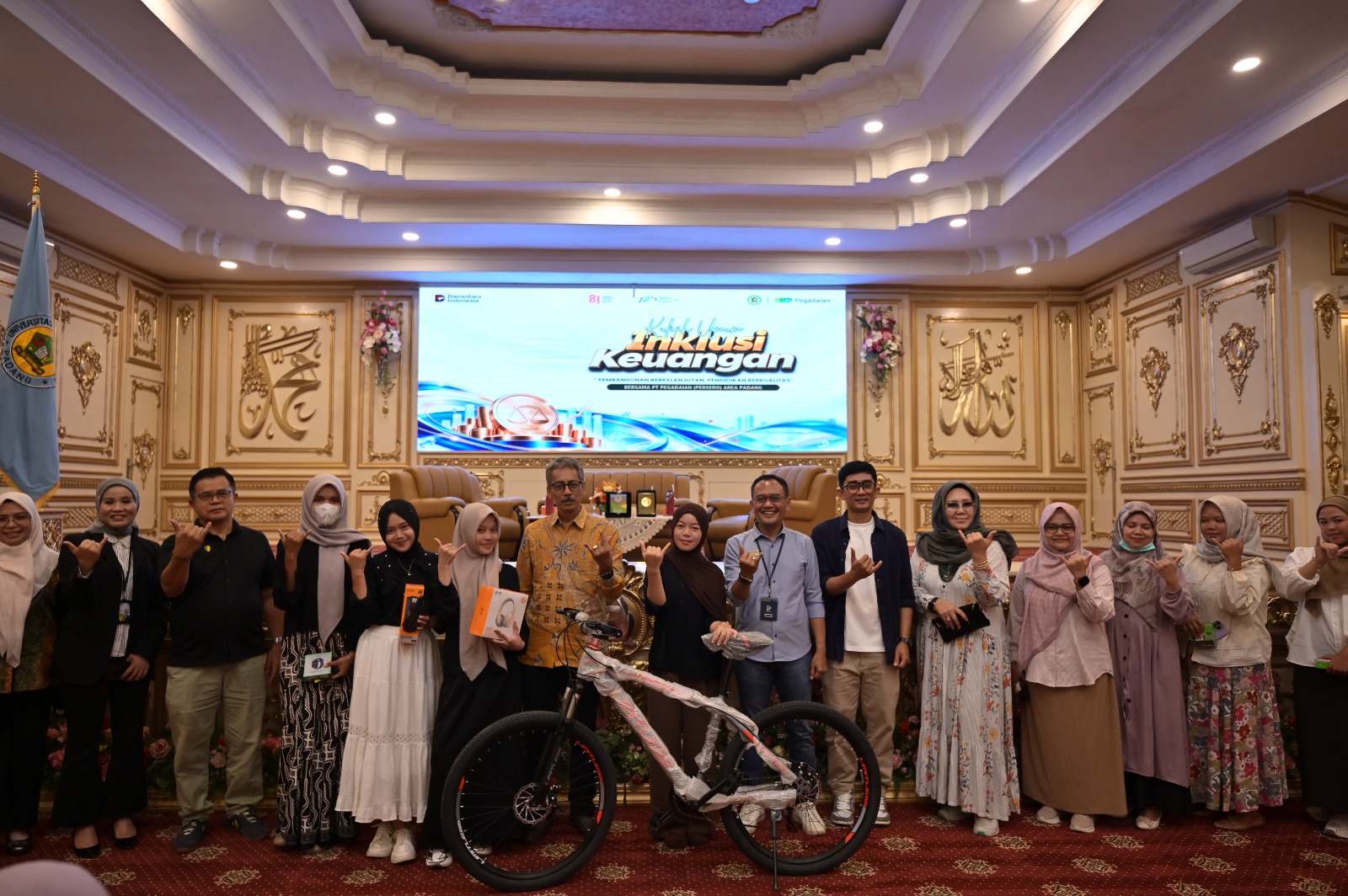 Kehadiran Udario, Kuliah Pegadaian dan Hadiah Sepeda, Tutup Hasimaru Unbrah 2026