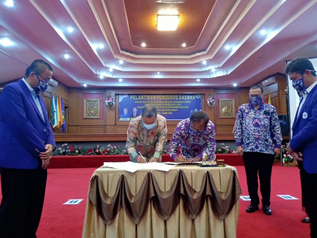 IAKMI Sumbar Gandeng Unbrah Kerja Sama Penguatan Kesehatan Masyarakat dan Kukuhkan Kepengurusan Baru