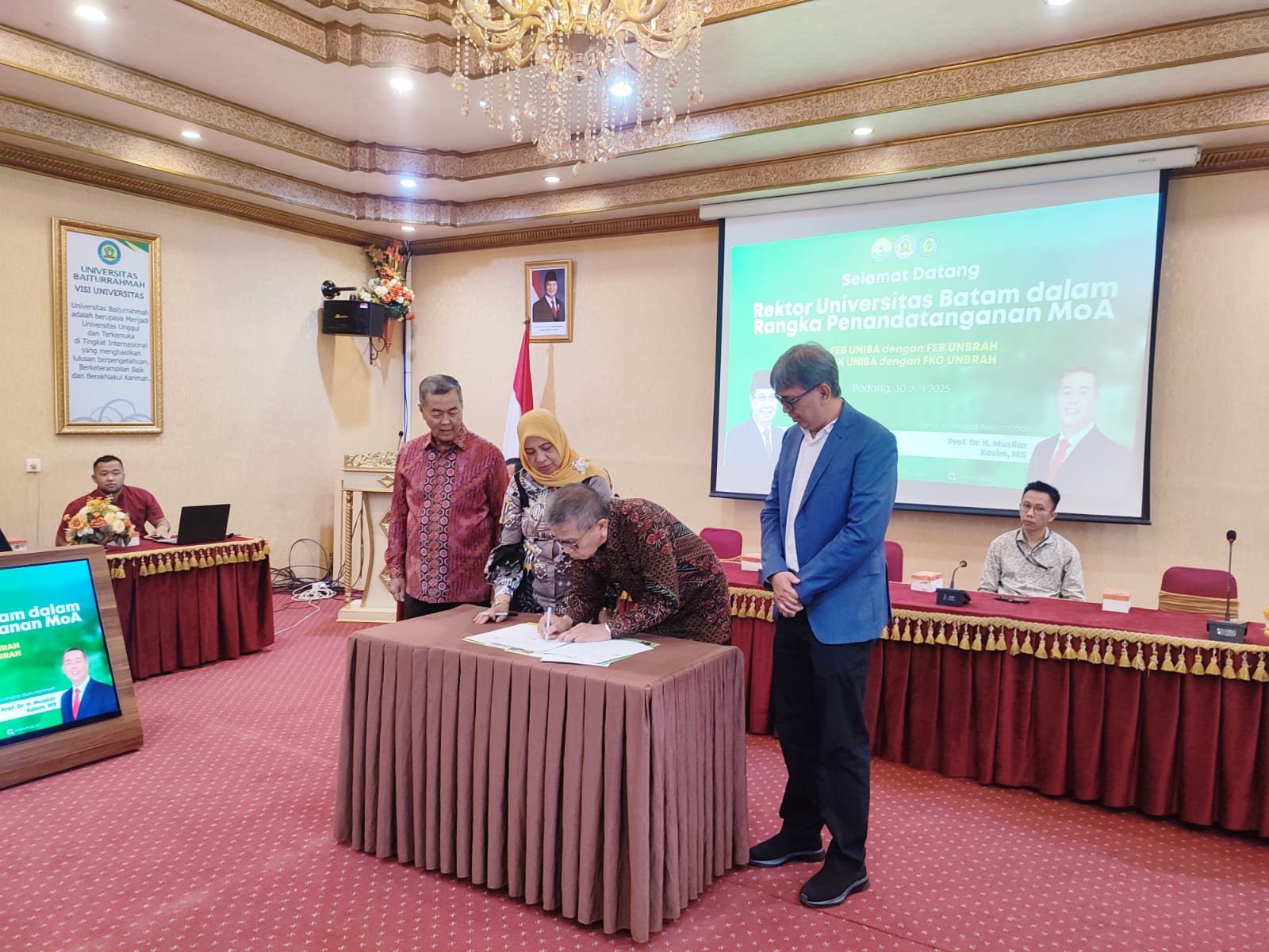 Unbrah-Uniba Jajaki Kerjasama Pembukaan Prodi Kedokteran Gigi