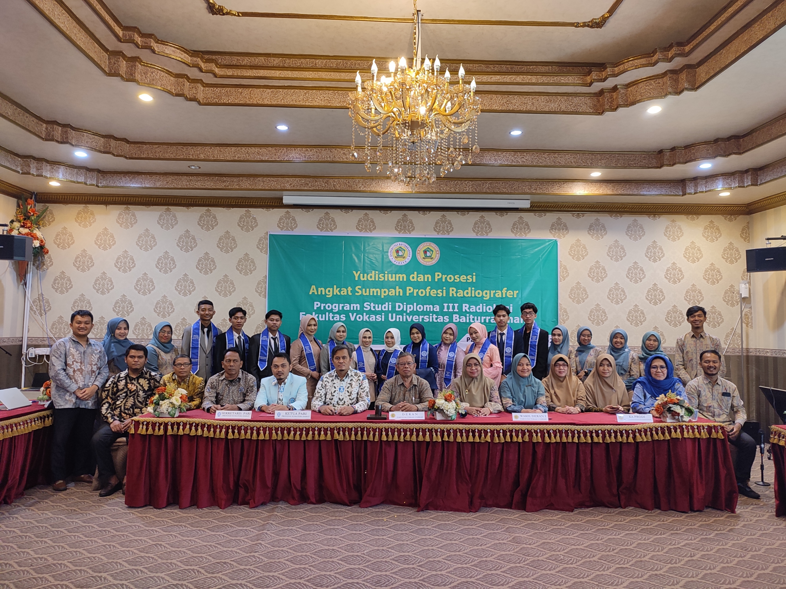 12 Lulusan Prodi Radiologi Dilantik