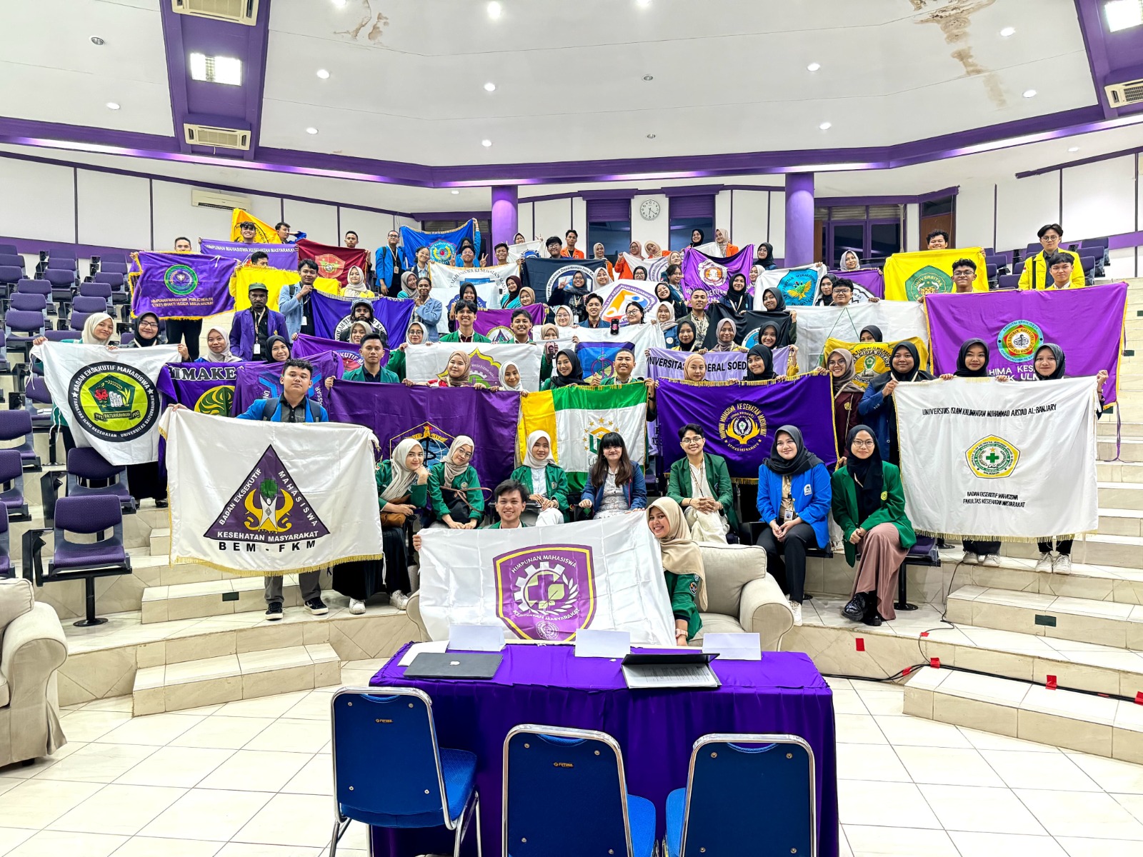Zhahira Hidayah, Mahasiswi Prodi Kesmas Universitas Baiturrahmah, Menjadi Bagian Musyawarah Nasional ISMKMI di Universitas Indonesia