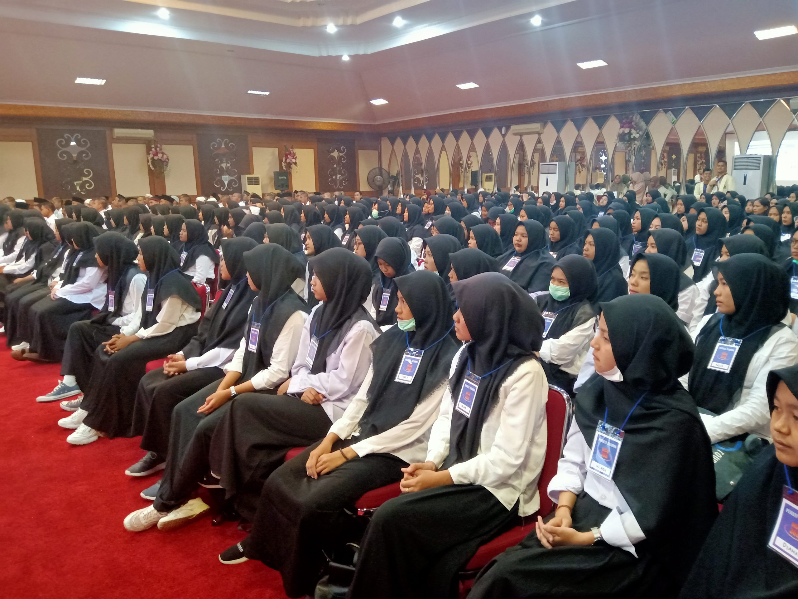 Pimpinan Unbrah Kenalkan Sistem Perkuliahan Kepada Mahasiswa Baru Peserta HSQ Gelombang II