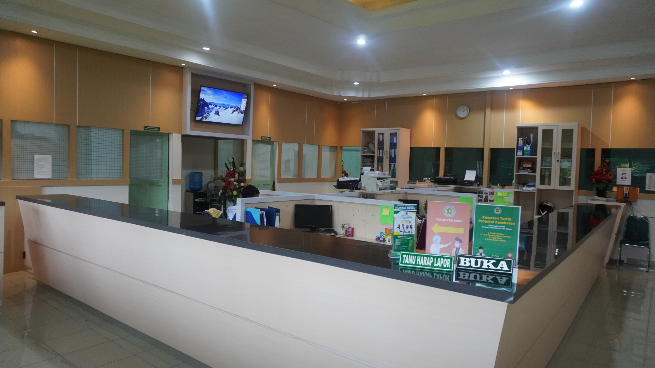Dosen UMMY Solok Studi Banding Ke Unbrah Laksanakan Pelatihan AMI
