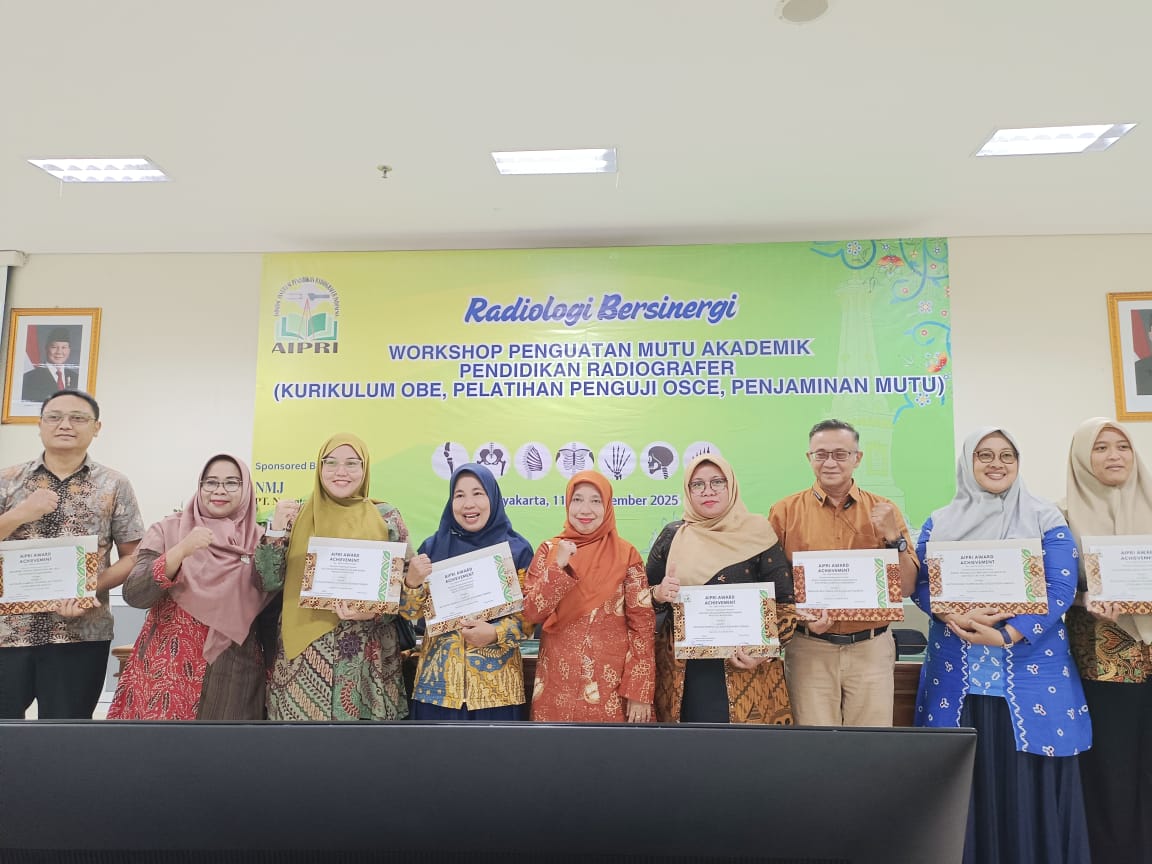 Prodi DIII Radiologi Fakultas Vokasi Universitas Baiturrahmah Raih Juara 1 AIPRI Award Achievement pada Workshop Penguatan Mutu Akademik Pendidikan Radiografer