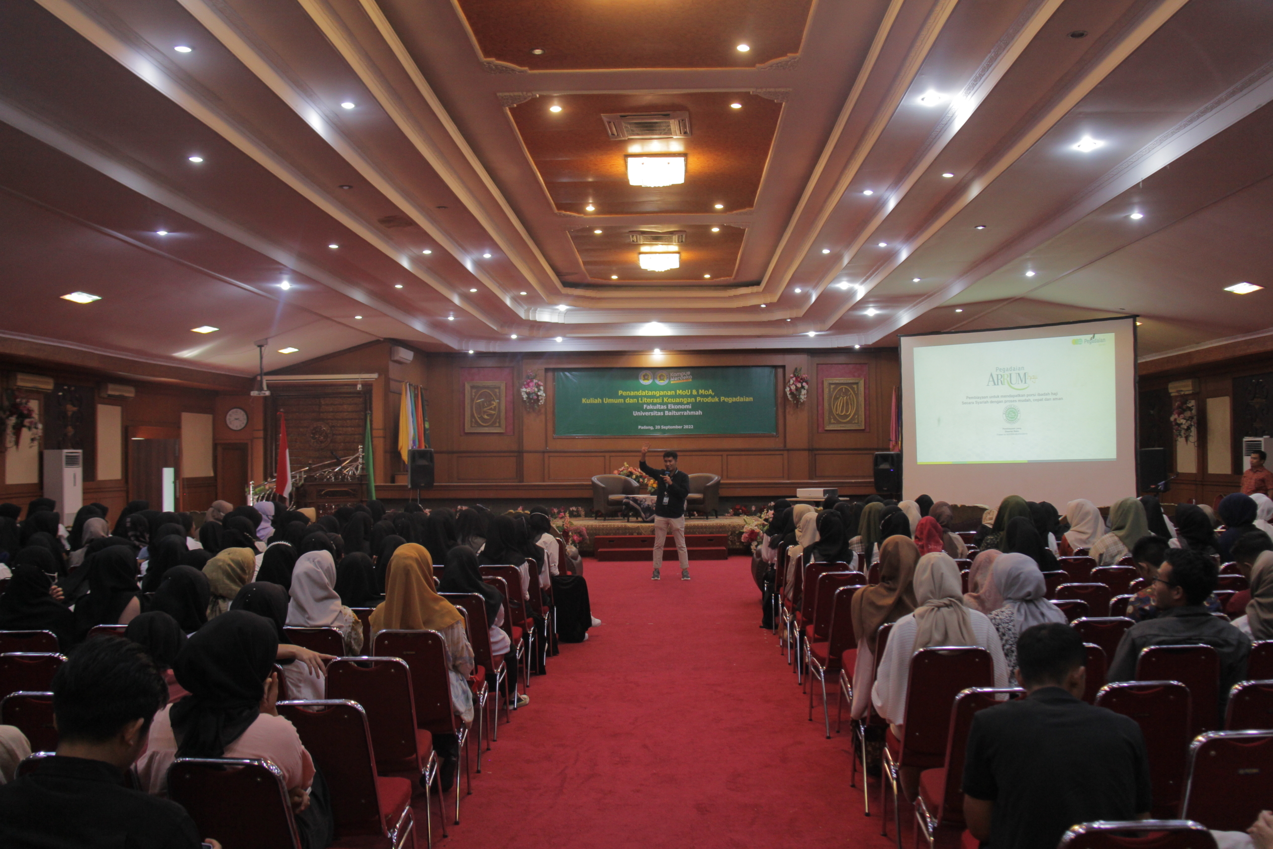 Unbrah-FE Tandatangani Kerjasama Dengan Transmart, Aprindo dan PT Pegadaian Sekaligus Menggelar Kuliah Umum
