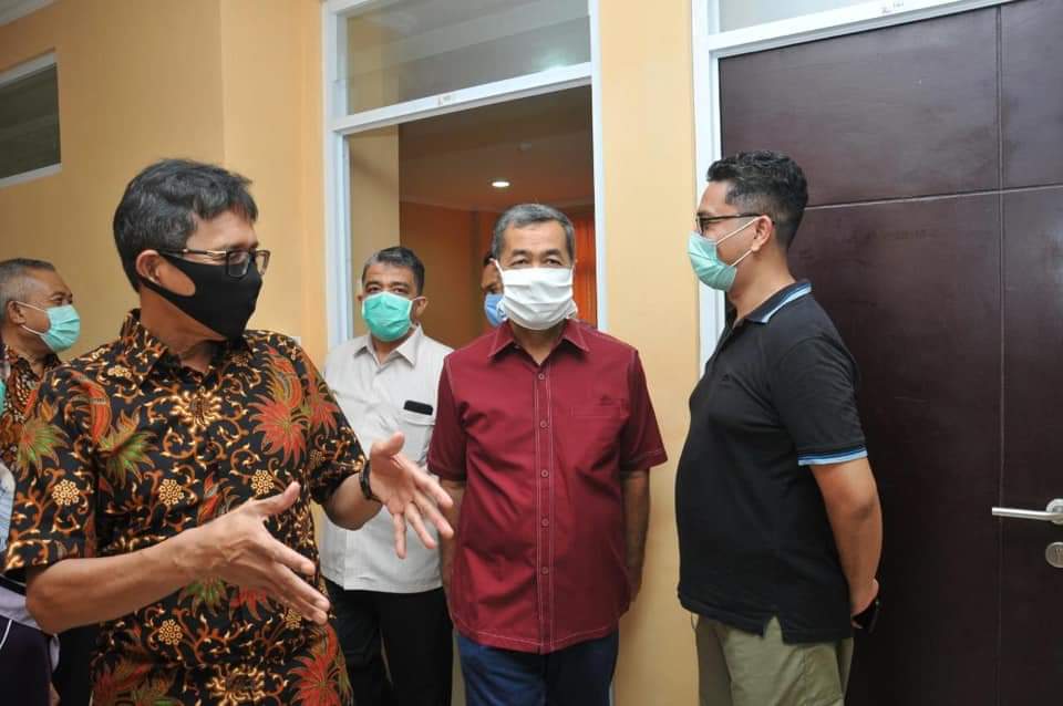 Civitas Akademika Unbrah Turut Serta dalam Tim Satgas Covid-19 Centre Sumbar