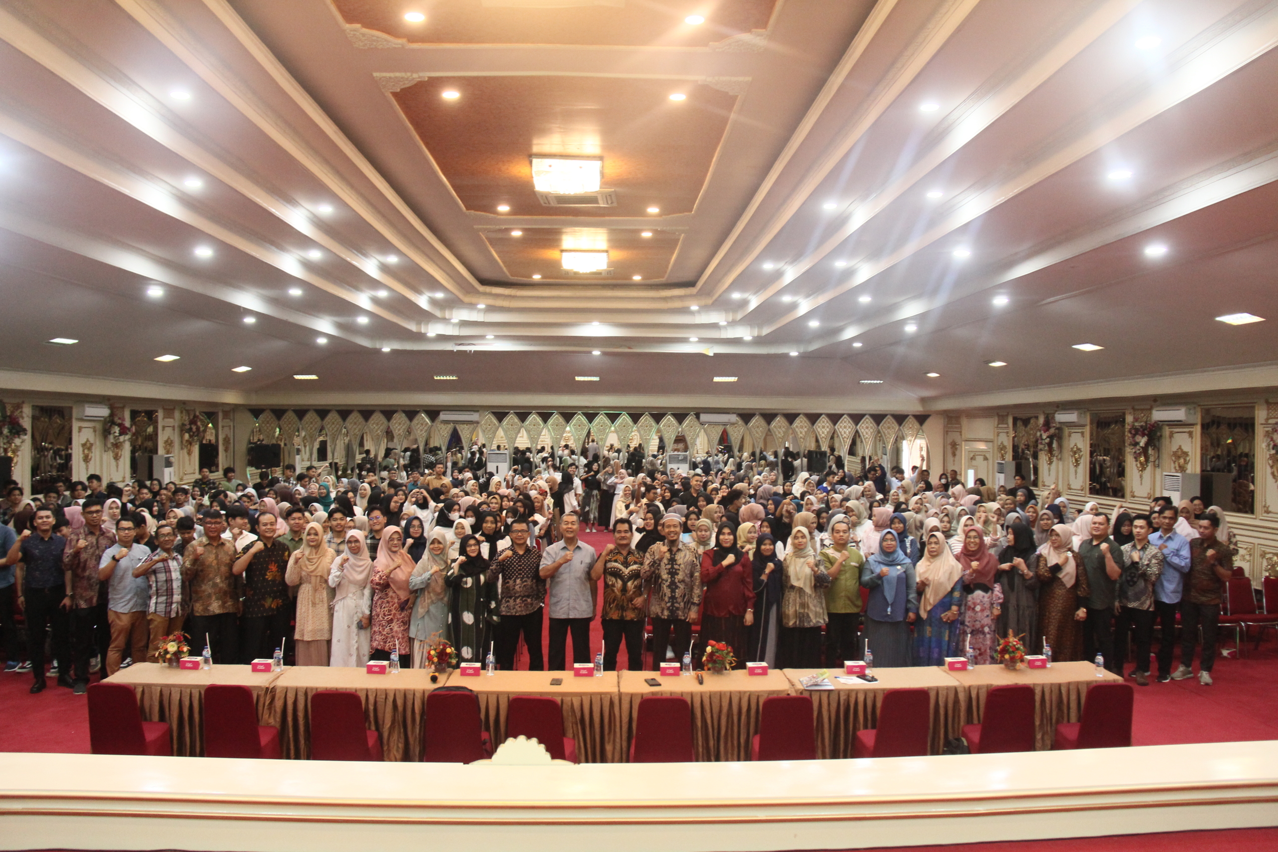 UPT KKN-USR Unbrah Gelar Pelatihan DPL dan Mahasiswa Peserta KKN-USR Pesisir Selatan 2024