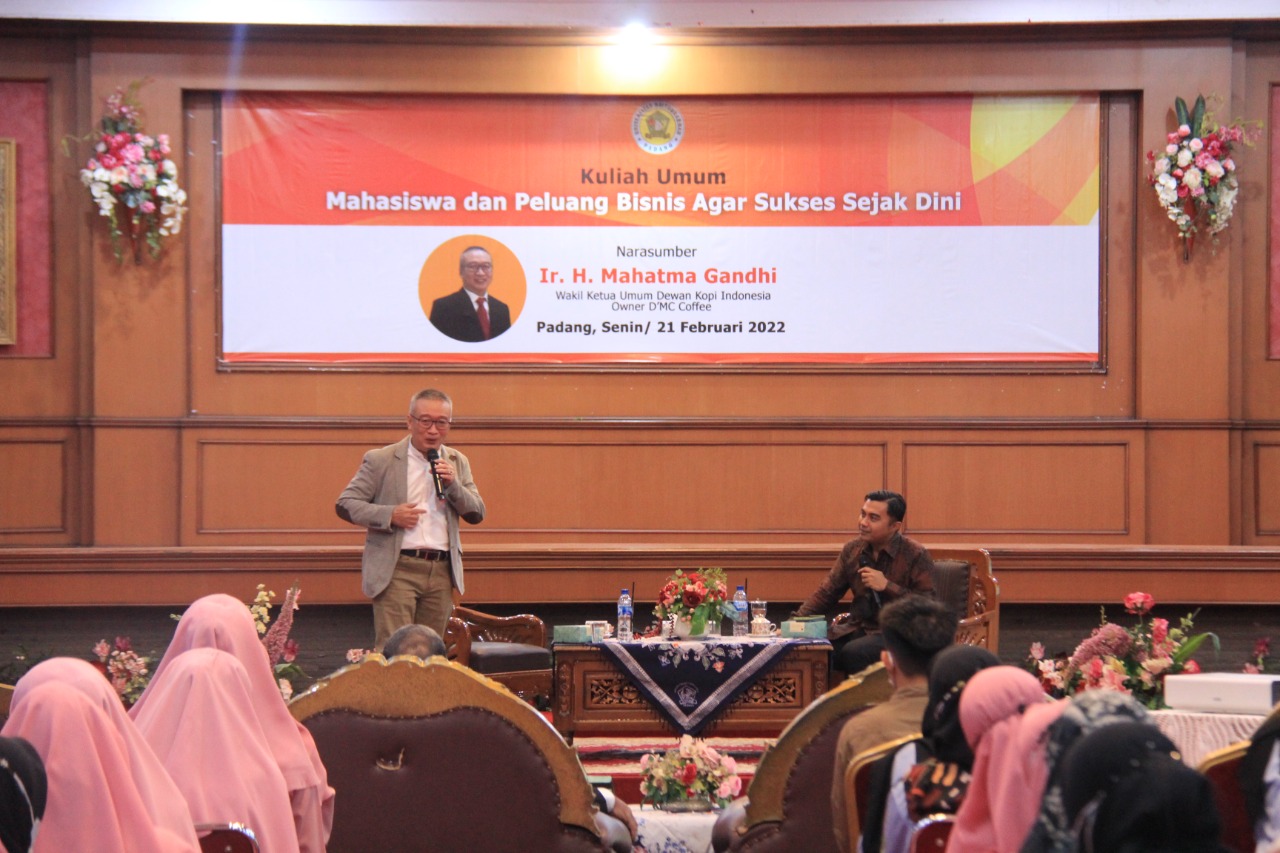 Pengusaha Kopi Sukses “Mahatma Gandhi” Sharing Ilmu Usaha Kepada Mahasiswa Unbrah 