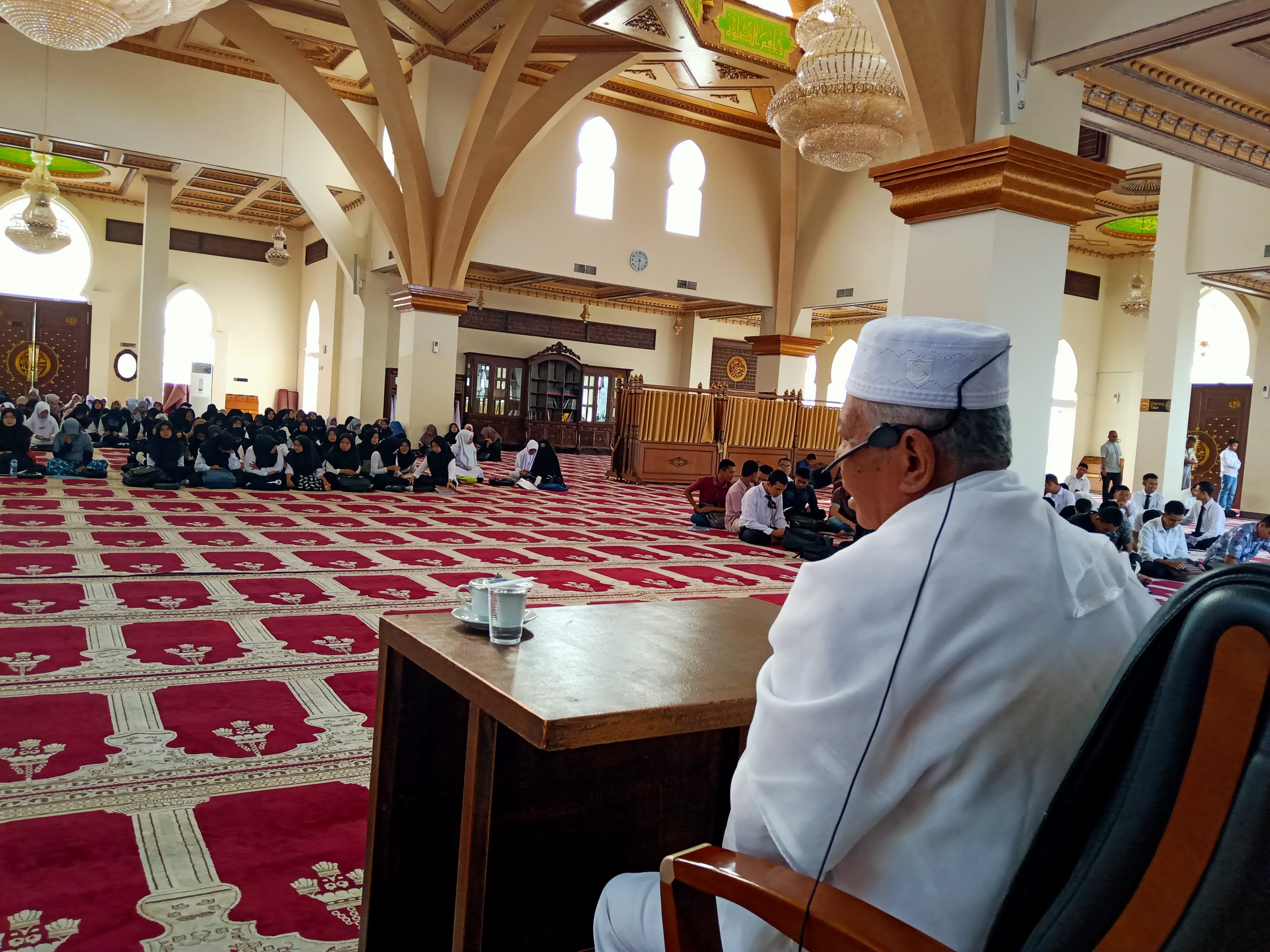 Kajian Dhuha : Menjaga Hubungan Baik Orang Tua dan Anak