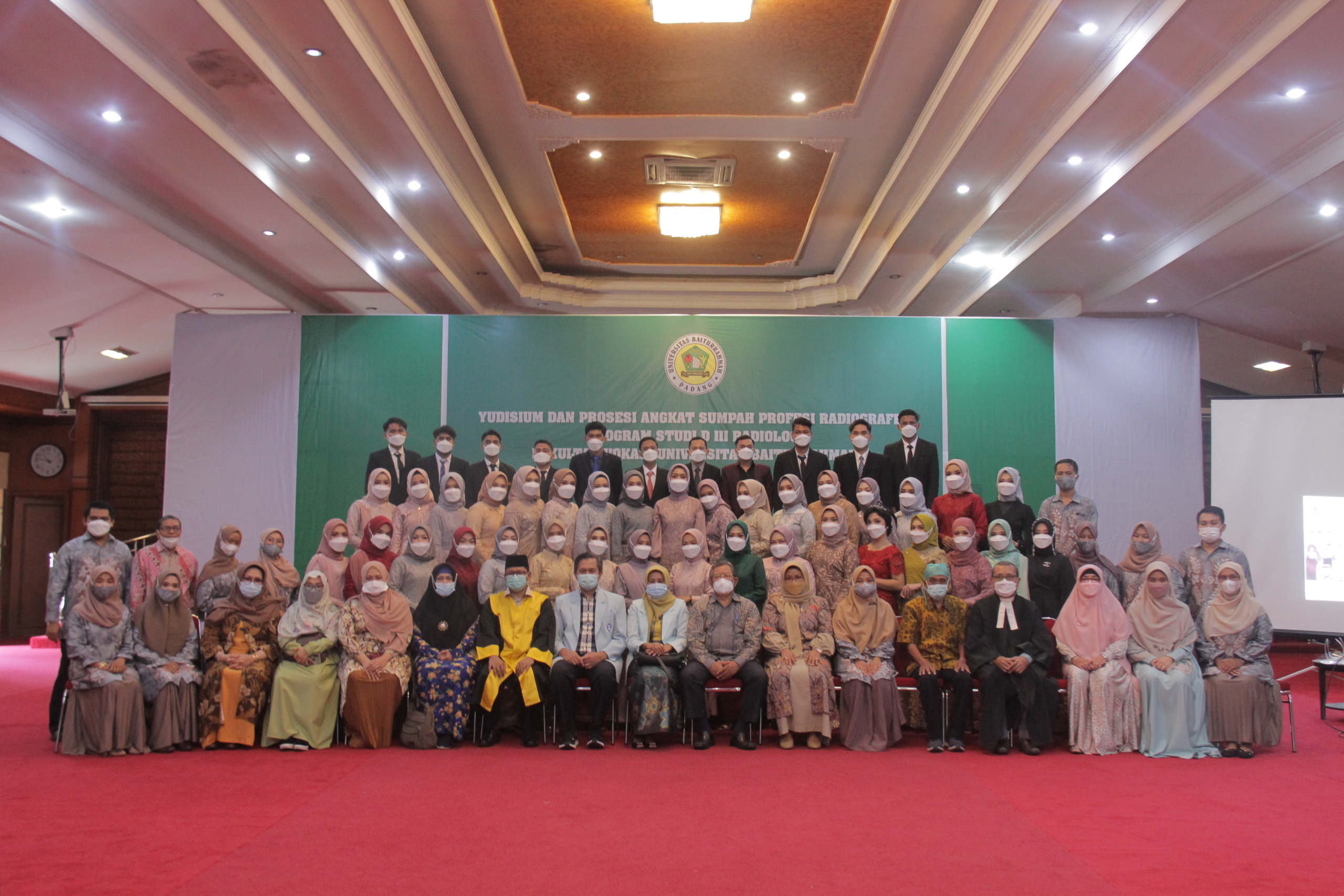 Prodi Radiologi Unbrah Gelar Yudisium dan Angkat Sumpah Radiografer