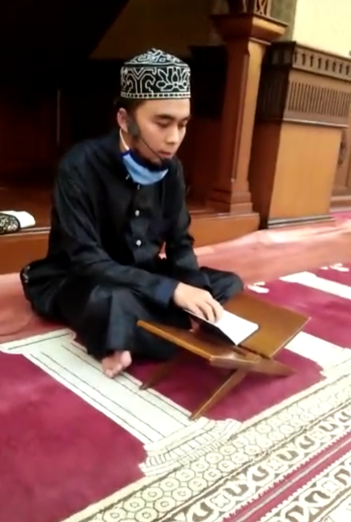 Masjid Baiturrahmah Ganti Tarwih  "One Day One Juz" Dengan Tilawah