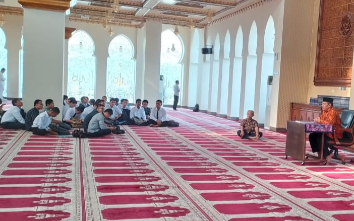 Kajian Dhuha : 5 Pokok Hidayah Bagi Manusia