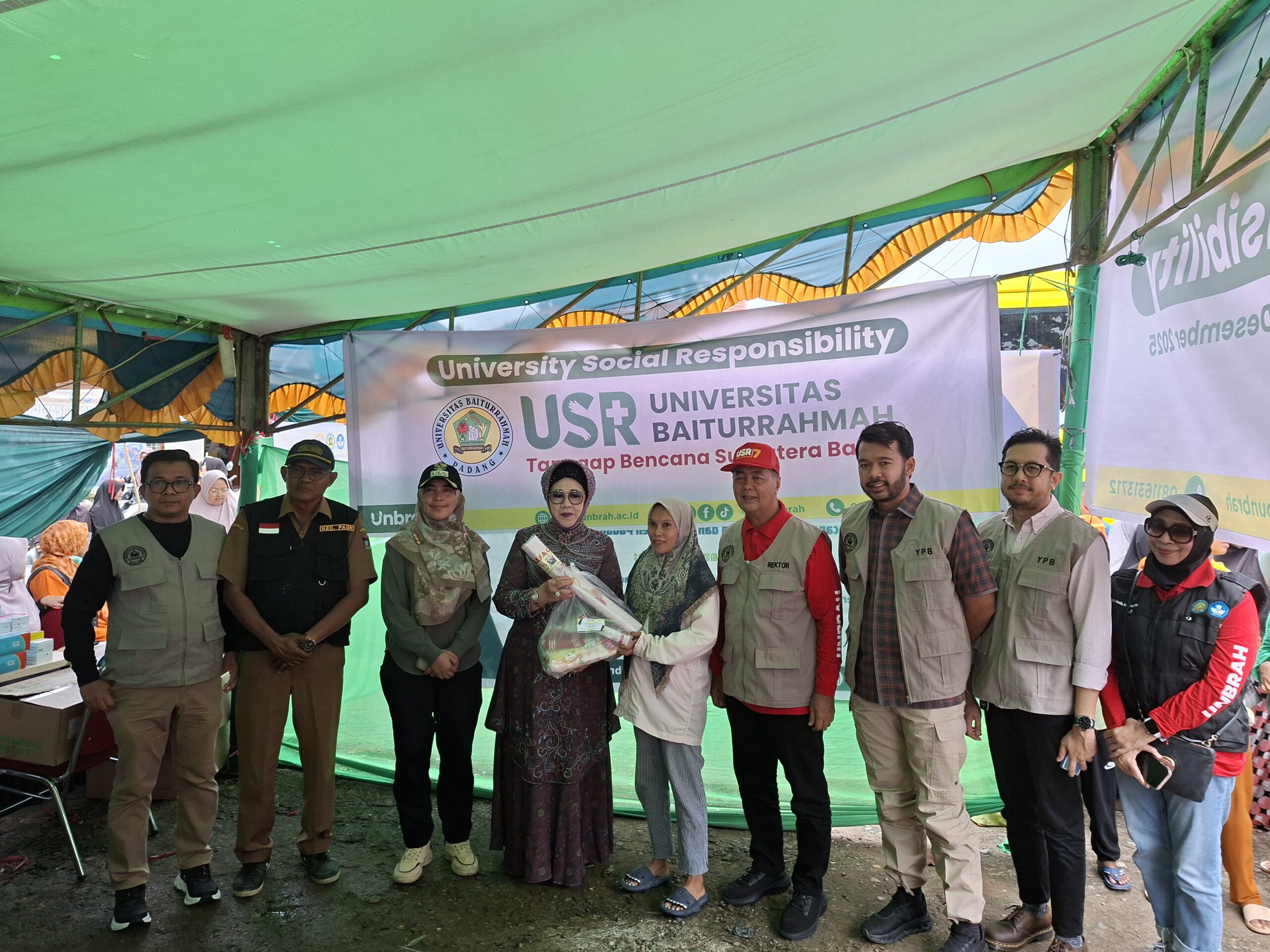 Unbrah Gelar USR Tanggap Darurat Bencana di Kecamatan Pauh, Ratusan Warga Berobat